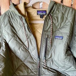 Men’s Patagonia-Army Green Diamond Quilted Bomber Hoodie
